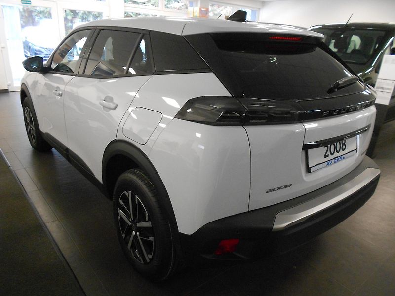 Peugeot 2008 BUSINESS Hybrid 110 e-DCS6  - fotka 5 z 8