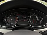 Audi A4 Avant 40 tdi quattro S-trinic - náhled 17