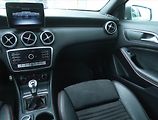 Mercedes-Benz Třídy A (2017) A 180, Kůže, Tempomat - náhled 8