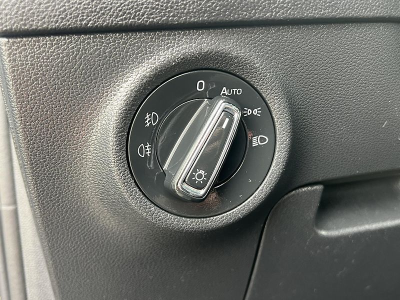 Škoda Karoq (2021) 1.6TDI 85kW STYLE 1.MAJITEL ČR - fotka 15 z 22