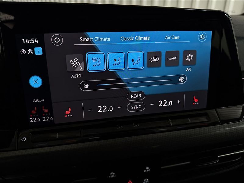 Volkswagen Golf ALLTRACK 147KW 4M PANO IQ.LED - fotka 29 z 47