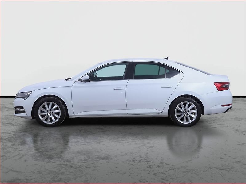 Škoda Superb (2020) iV 1.4 TSI PHEV, Automat, Kůže - fotka 3 z 30