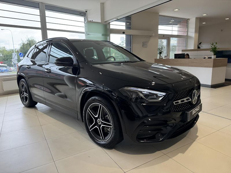 Mercedes-Benz GLA (2025) 200 d 4M/AMG/360/ESP/DISTRONIC - fotka 2 z 20