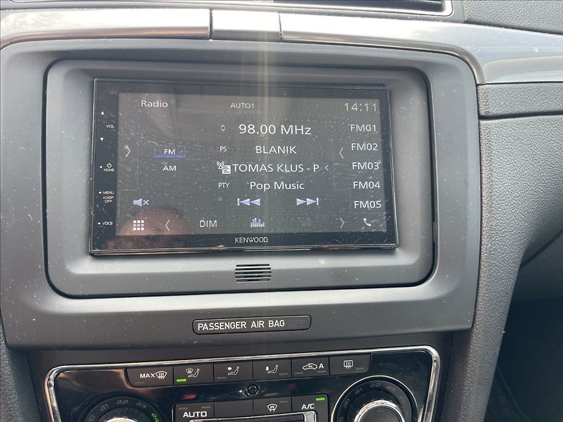 Škoda Superb 2,0 TDi 103kw Elegance Facelif - fotka 17 z 36