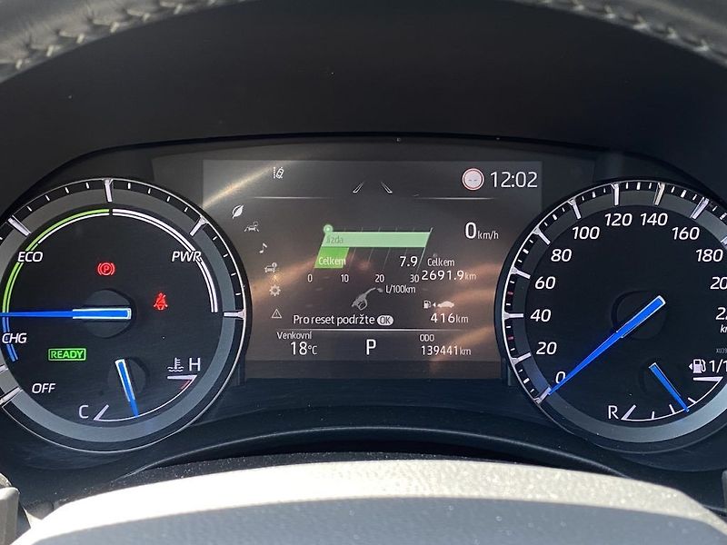 Toyota Highlander 2.5HSD, tažné, panorama, JBL - fotka 9 z 15