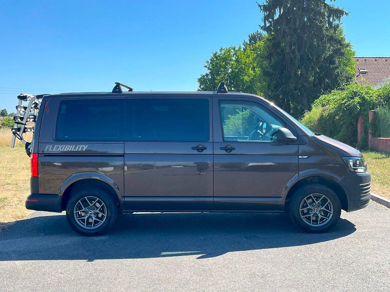 Volkswagen Transporter (2017) T6 2.0TDI 75KW TAŽNÉ ZÁRUKA MO - fotka 8 z 32