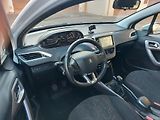 Peugeot 2008 (2015) 1,6VTi 88kw ČR 1.maj. - náhled 12