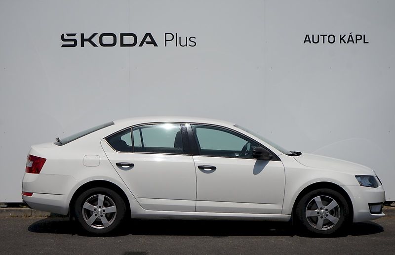 Škoda Octavia (2013) TSI 77 kW Active - fotka 6 z 21