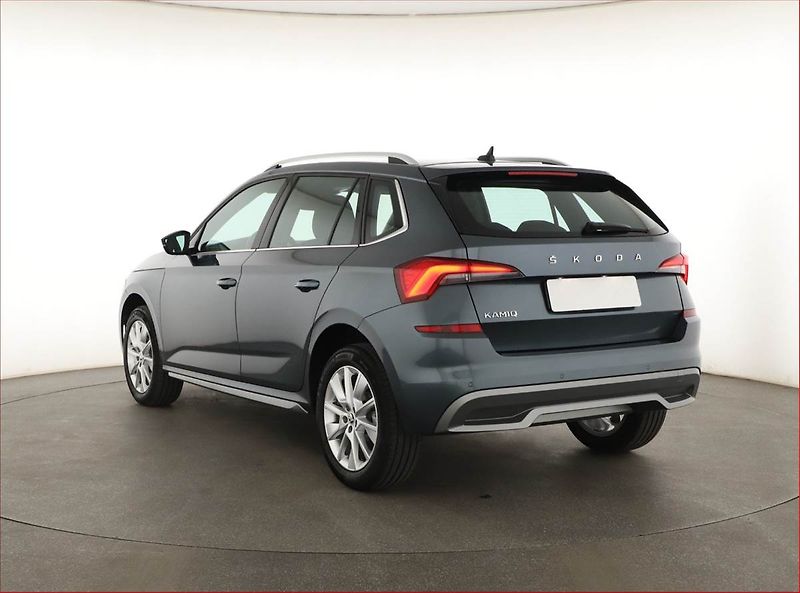 Škoda Kamiq (2021) Style 1.0 TSI - fotka 4 z 15