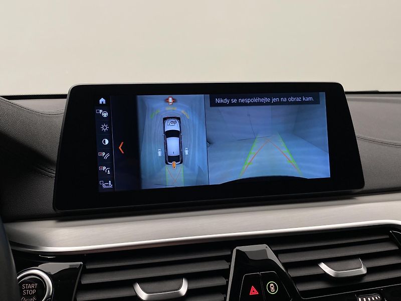 BMW Řada 6 640i GT Luxury Line REZERVACE - fotka 65 z 71