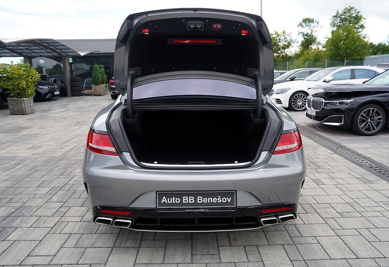 Mercedes-Benz Třídy S S 500 4Matic Coupe AMG - fotka 9 z 43
