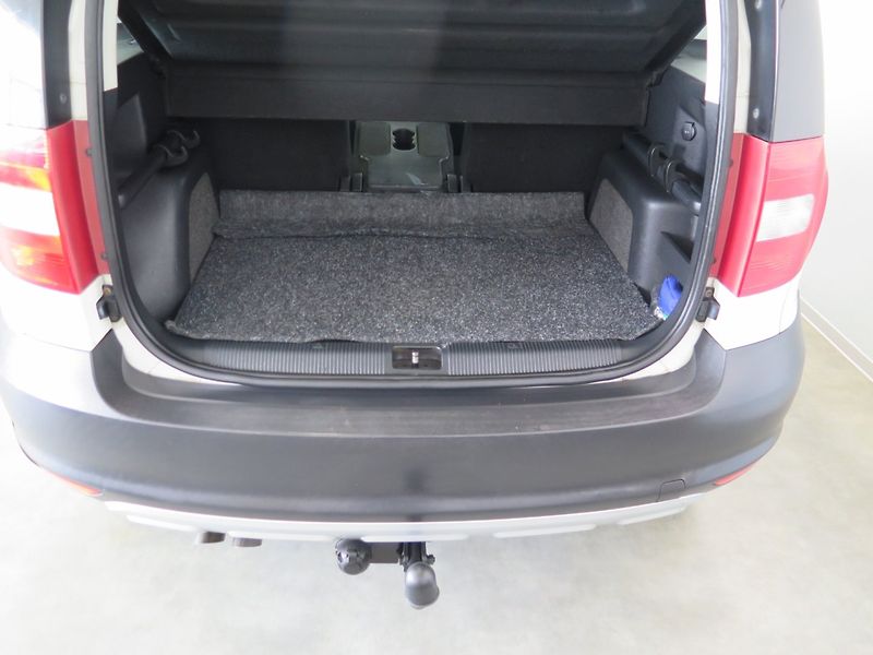 Škoda Yeti (2010) 2.0TDI,4x4,výhřev,tažné - fotka 16 z 22