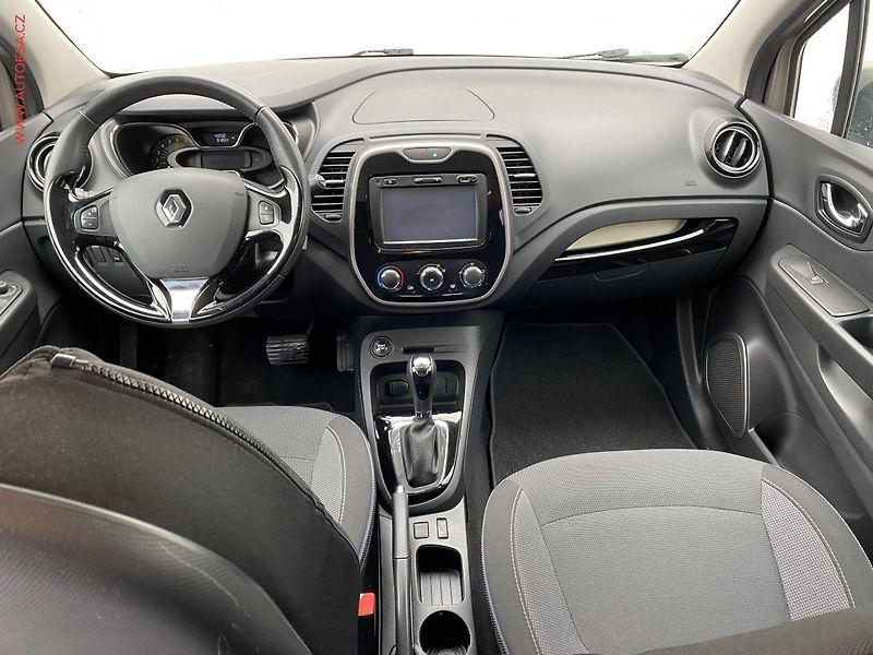 Renault Captur (2014) 1.2TCe, Zen, AT, navi - fotka 8 z 18