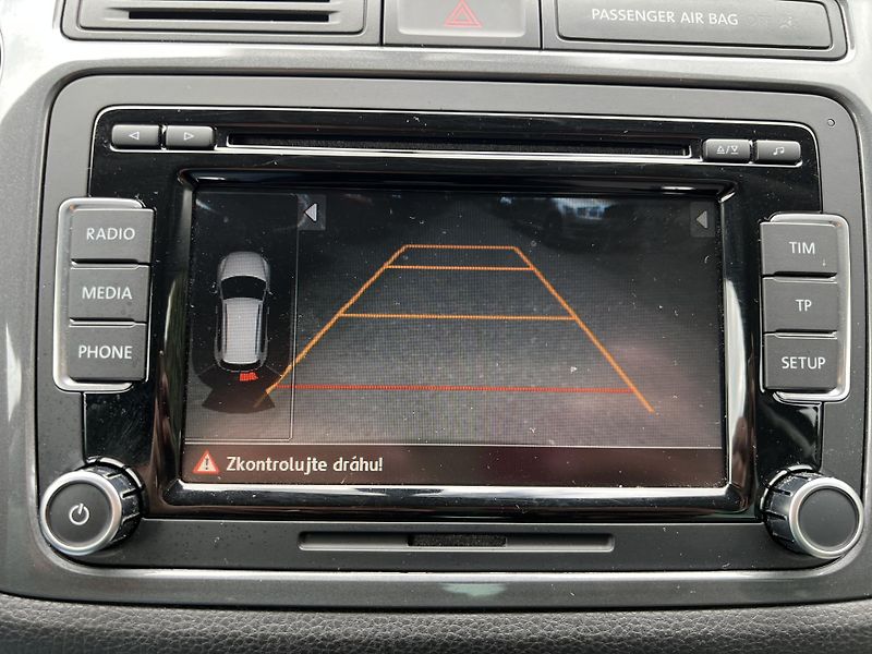 Volkswagen Tiguan 2.0TDi 103kw 4x4 ČR 1.MAJ DPH - fotka 19 z 40