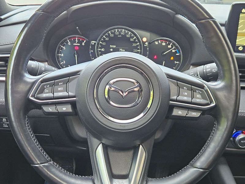 Mazda 6 2.5i SKYACTIV-G TAKUMI 6AT - fotka 19 z 38