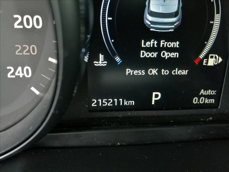 Land Rover Range Rover Evoque 2,0 TD4 4x4 AT  Evoque - fotka 7 z 23