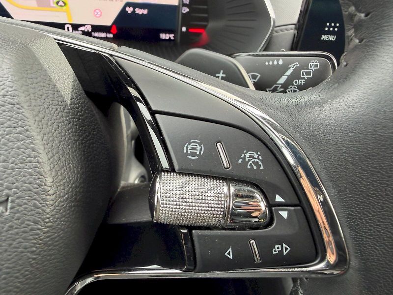 Škoda Octavia (2023) Combi 2.0 TDI 110kW DSG Tour - fotka 12 z 35