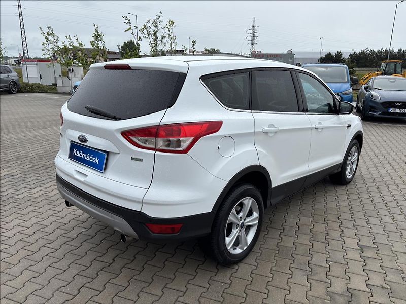 Ford Kuga 1,6 EcoBoost 110kW Trend - fotka 5 z 30