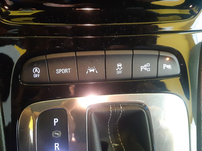 Opel Astra K 1.4 i 110KW NAVI KAMERA AUT. - fotka 16 z 26