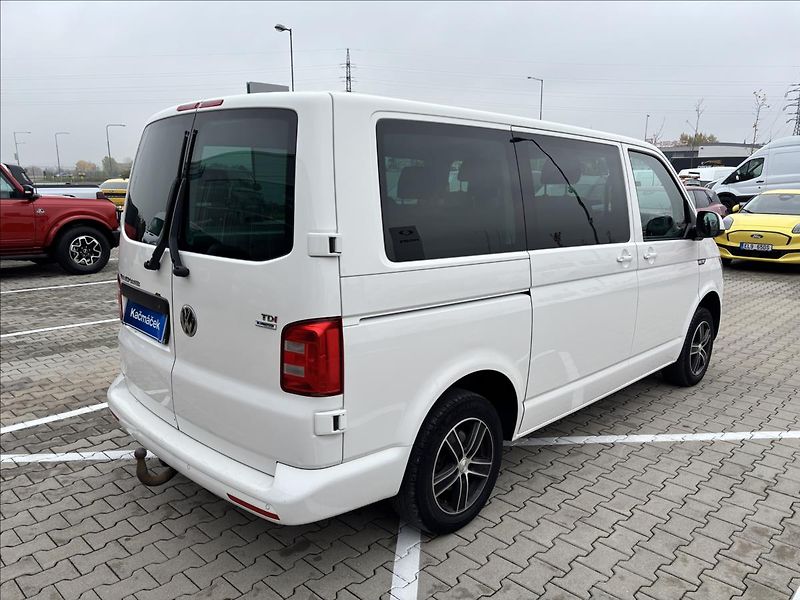 Volkswagen Transporter 2,0 TDi 110 kW - fotka 5 z 26