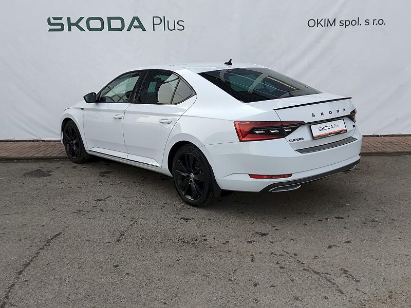 Škoda Superb (2020) iV 1,4 Tsi 150 Kw SportLine DS - fotka 33 z 37