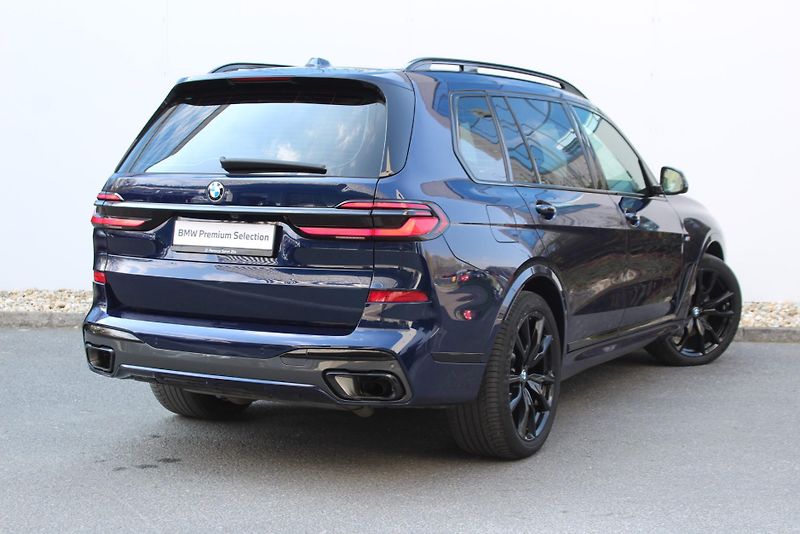 BMW X7 xDrive40d Mpaket CZ - fotka 2 z 25