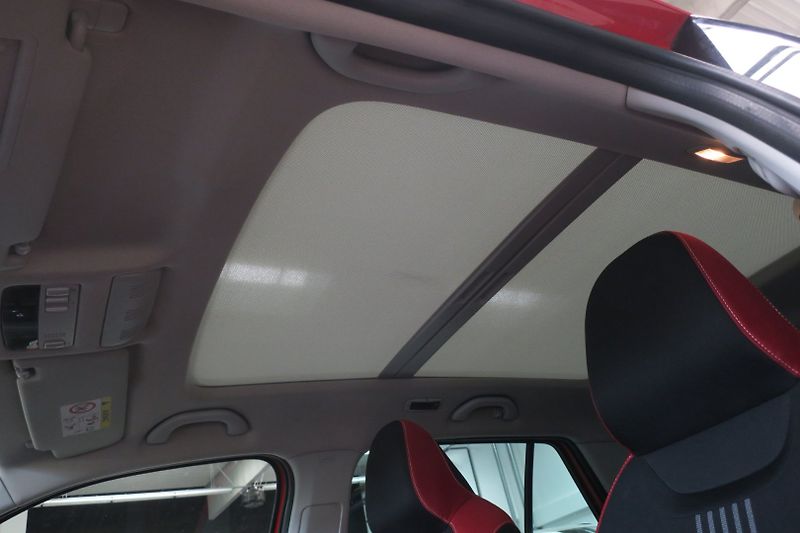 Škoda Fabia (2016) 1.2TSi Monte Carlo ČR - fotka 10 z 50
