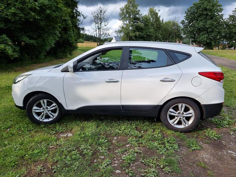 Hyundai ix35 (2012) Auto ve velmi dobrém stavu - fotka 5 z 16