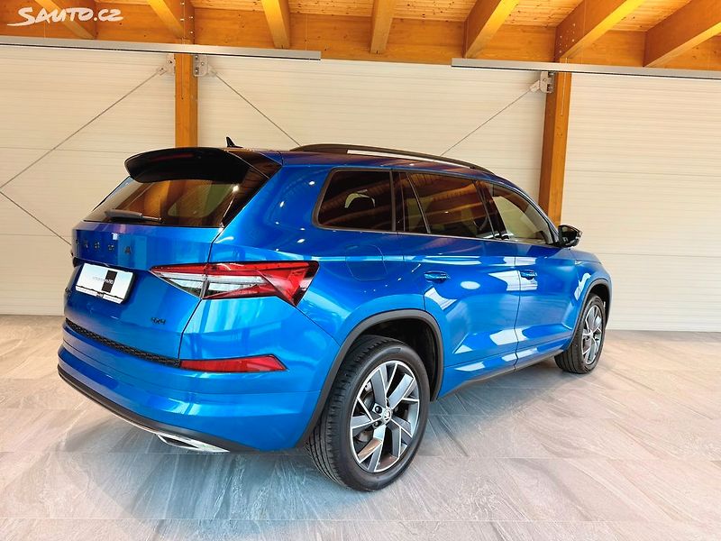 Škoda Kodiaq 2.0 TDi DSG 4x4 Sportline - fotka 20 z 34