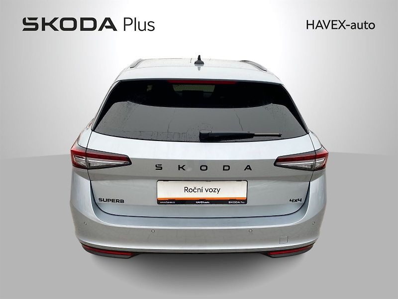 Škoda Superb (2025) Combi 2,0 TDI 4x4 DSG Sportlin - fotka 32 z 32
