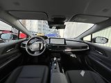 Toyota Prius 2.0L PHEV Executive - náhled 30