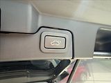 Land Rover Range Rover Evoque 2,2 SD4 DYNAMIC AT 4WD ČR - náhled 33
