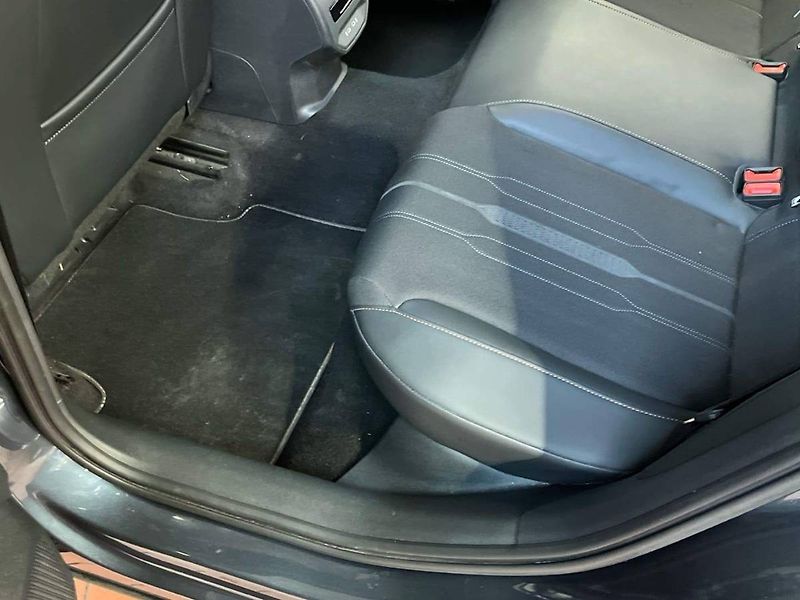 Cupra Formentor (2024) 1.5 TSI DSG - fotka 13 z 20