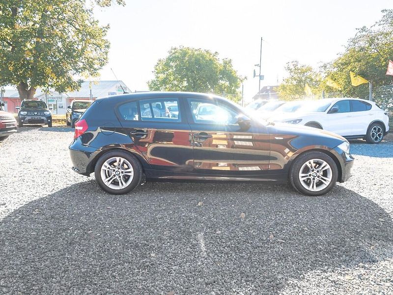 BMW Řada 1 (2010) 116i 90KW – DIGI KLIMA - fotka 4 z 38