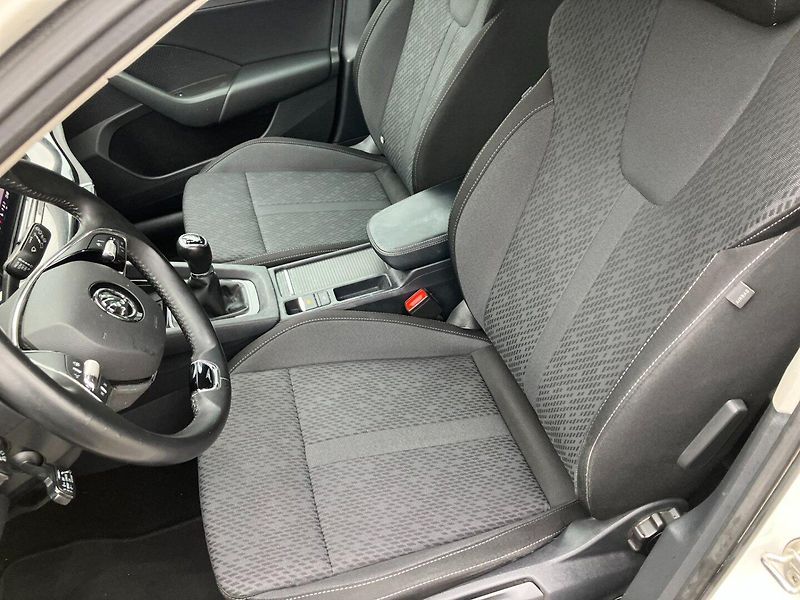 Škoda Octavia (2023) 2.0TDI STYLE NEHAVAROVANÉ - fotka 18 z 28