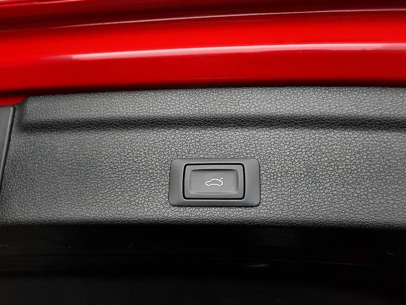 Audi Q3 (2022) Sportback S line 1.5 TFSI (110 - fotka 21 z 23