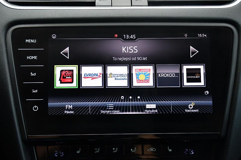 Škoda Octavia 2.0TDi STYLE VIRTUAL ACC ČR - fotka 40 z 54