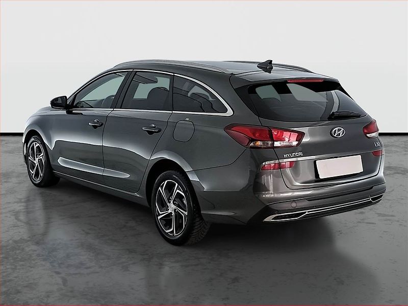 Hyundai i30 (2023) Smart 1.0 T-GDI - fotka 4 z 19