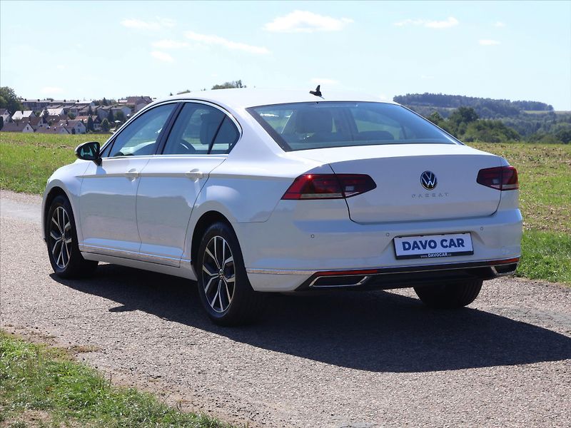 Volkswagen Passat 2.0 TDI 147kW DSG CZ Elegance - fotka 5 z 33