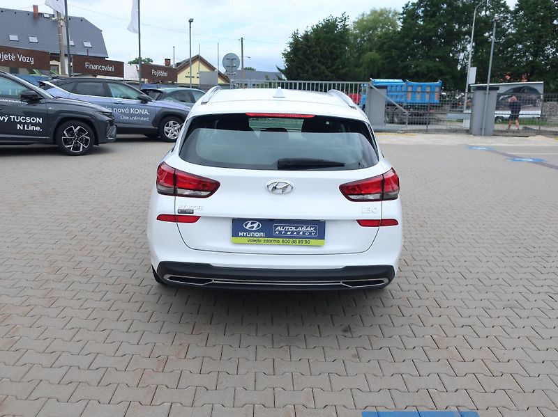 Hyundai i30 WG 1.0T-GDi 88kW COMFORT - fotka 6 z 28