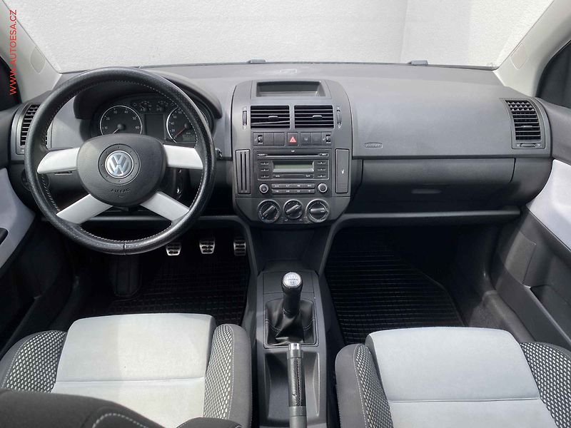 Volkswagen Polo (2007) 1.4 16V, CROSS - fotka 8 z 16