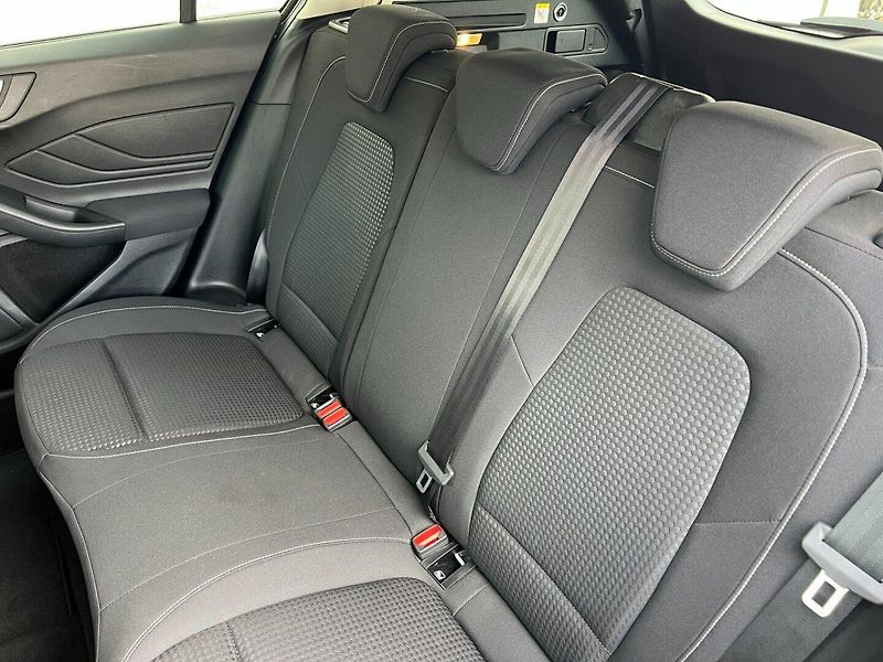 Ford Focus (2021) 1.5TDCI 88kW! TITANIUM! tažné - fotka 17 z 38