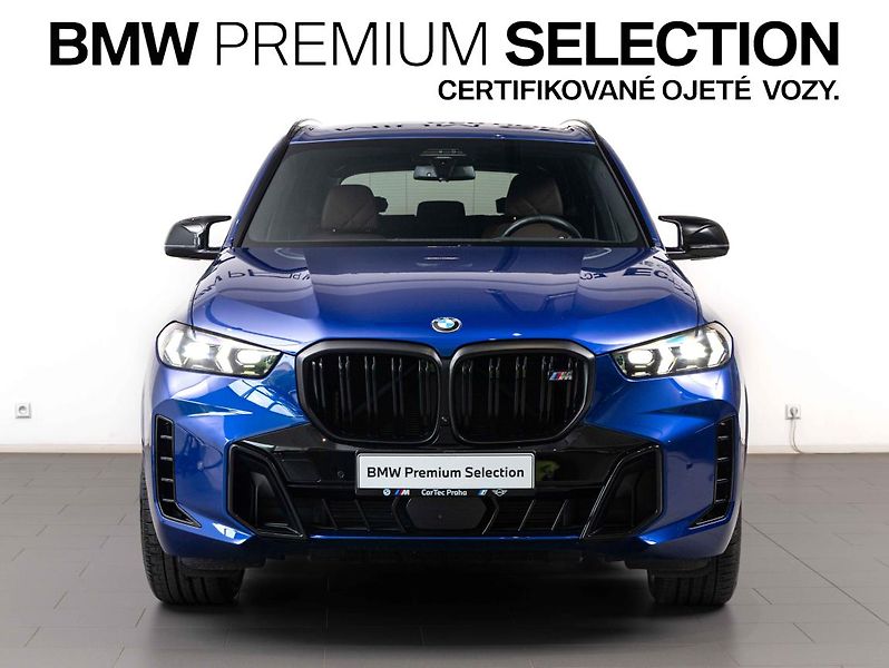 BMW X5 M60i - fotka 2 z 22