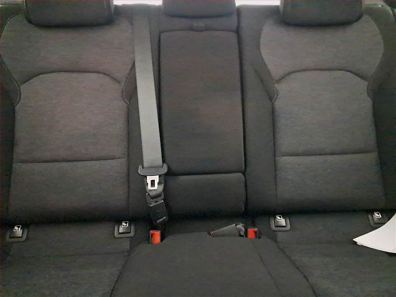 Hyundai i30 (2024) 1.0 T-GDI, Automat, Serv.kniha - fotka 10 z 16