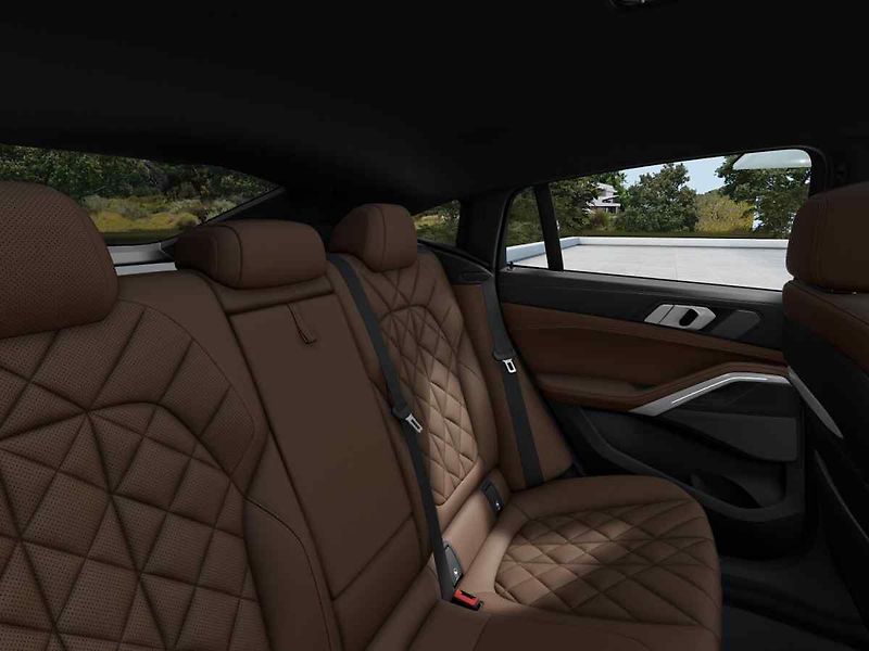 BMW X6 (2026) - fotka 7 z 10