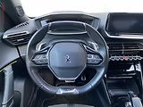 Peugeot 2008 (2020) 1.5 HDi, GT Line, AT - náhled 11