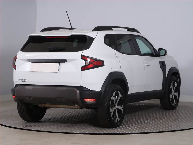 Dacia Duster (2025) Journey 1.6 Hybrid - fotka 5 z 20
