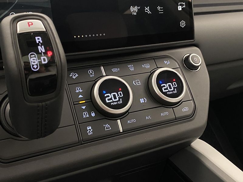 Land Rover Defender (2026) 110 D350 X-Dynamic REZERVACE - fotka 34 z 60