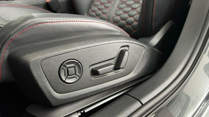 Audi RS 3 2 SADY KOL / ZÁRUKA - fotka 32 z 56