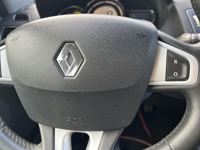 Renault Mégane 1.5DCi KLIMA TEMPOMAT odp.DPH - fotka 17 z 44